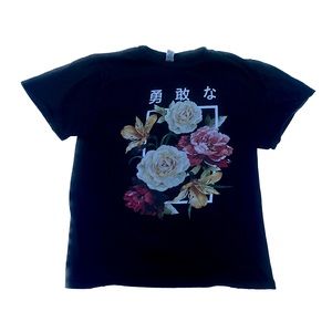 Beachwood Men's Brave and Free Graphic Medium Black Flower T-shirt